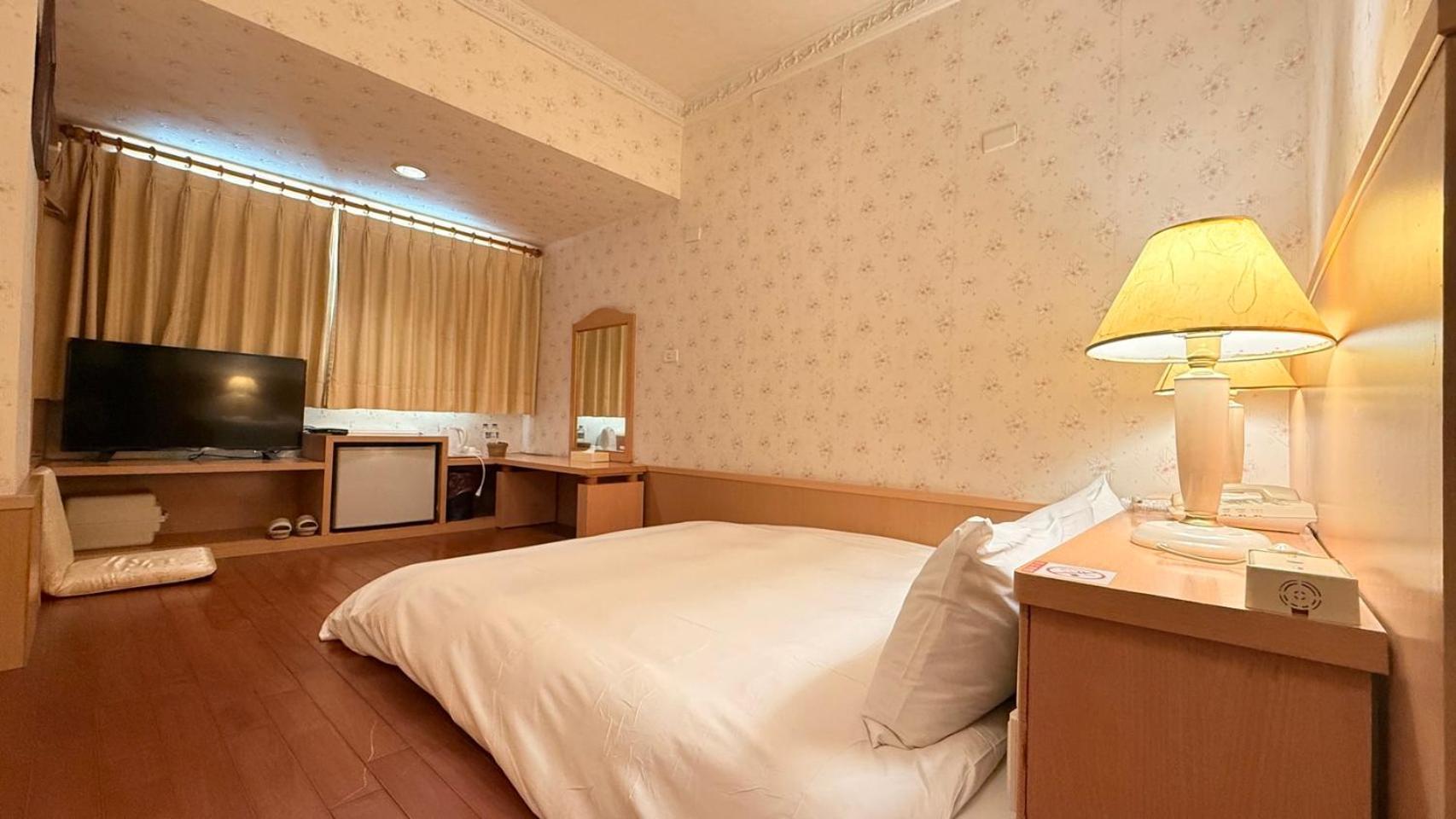 Hua Tong Hotel Hualien Buitenkant foto